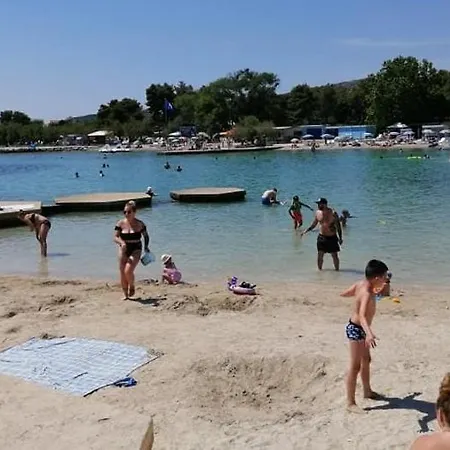 Emilia Apartamento Vodice