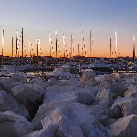 Emilia Apartamento Vodice